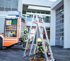 Multifunktionsleiter mit Kopfhalter | © MUNK GmbH