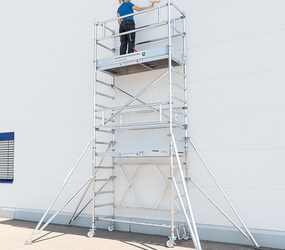 Klappgerüst 0,75x1,80m mit Ausleger | © MUNK GmbH