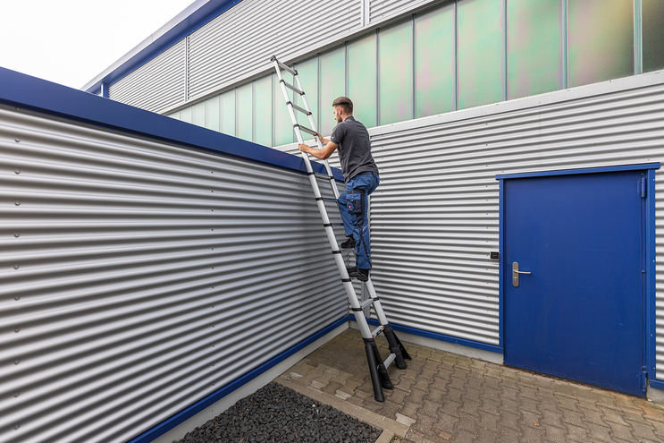 Stufen-Teleskopleiter Prime Line 13 Stufen | © Telesteps AB