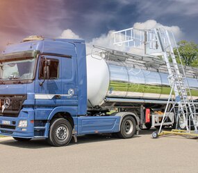 Tankwagenleiter mit Stufen | © MUNK GmbH