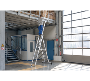 Éch. polyvalente 3part. av trav. nivello® 3x8 barr. Appl. Marchepied | © MUNK GmbH
