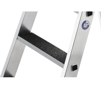 clip step R13 Belag Detailbild | © MUNK GmbH